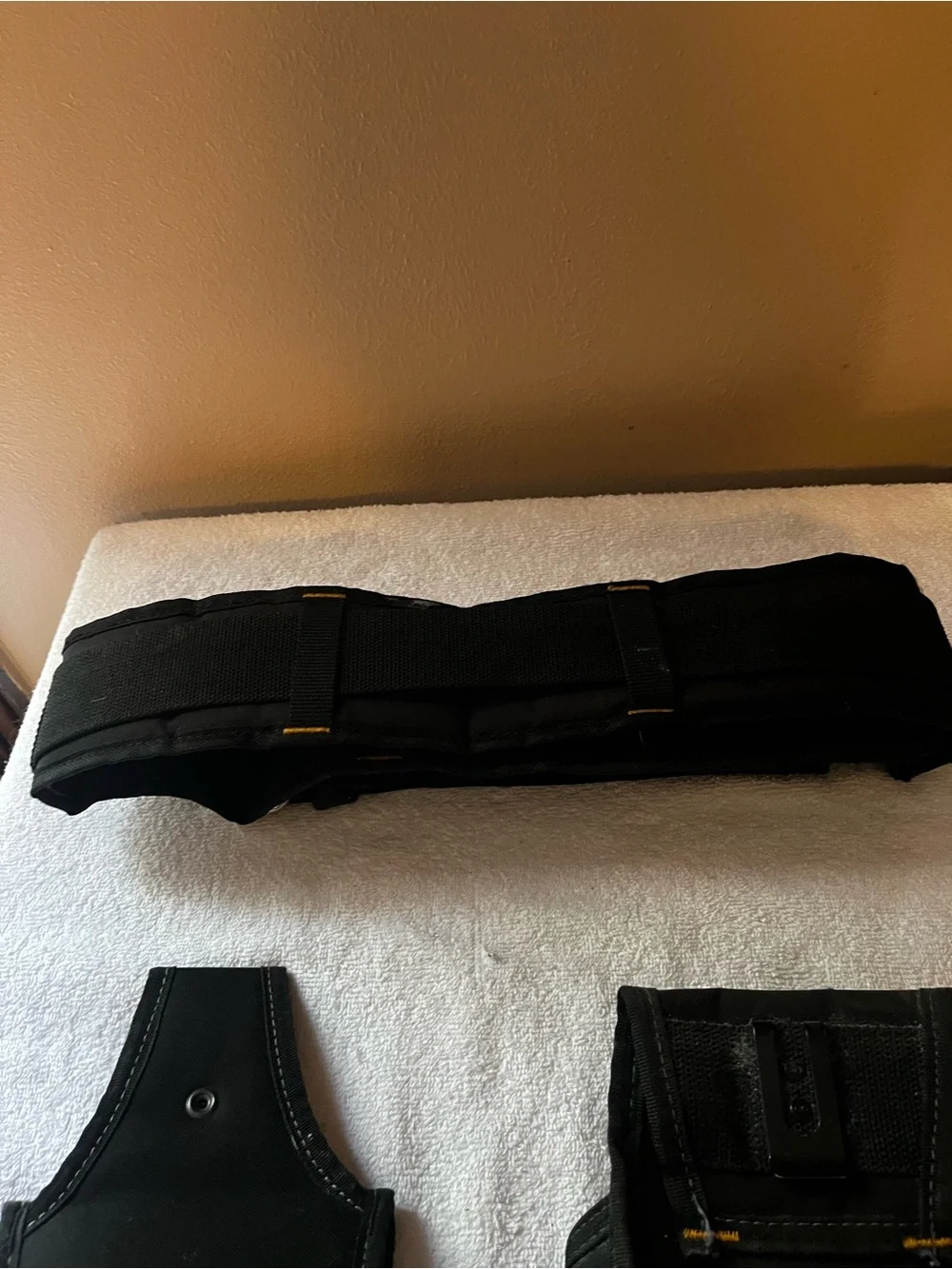 CLC Tool Belt & 2 Tool Pouches